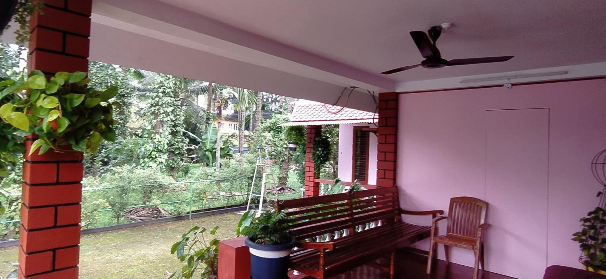 Runnin Airport - Homestay Gurpur Экстерьер фото